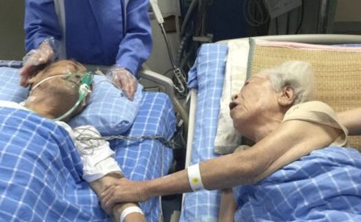 92-year-old man wants to hold wife’s hand one final time before dying – what happens next will bring you to tears