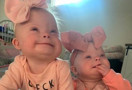 Mom of rare twins with Down syndrome shuts down critics with photo showing how beautiful they are