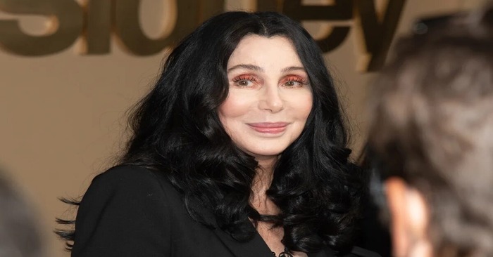 She has aged like wine!: Camera lenses caught Cher in leggings and on high heels