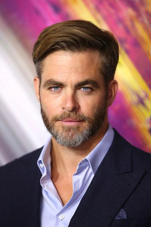 Is he really our known actor? Already 42-year-old Chris Pine left fans dissatisfied with his new image