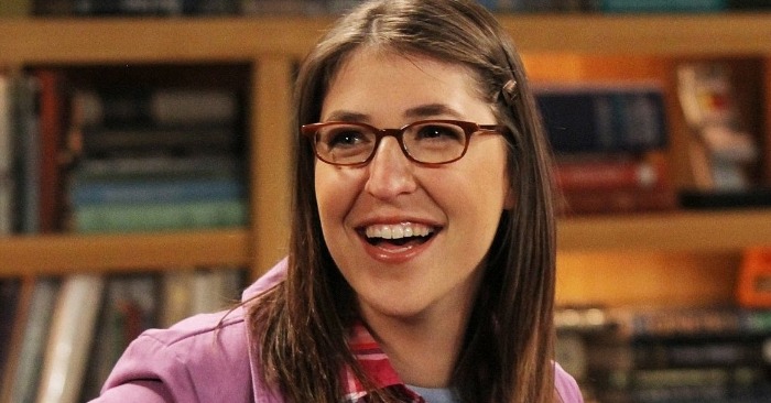 «Turned into a beauty!» The way Amy Farrah Fowler has been changed over the years left fans in awe