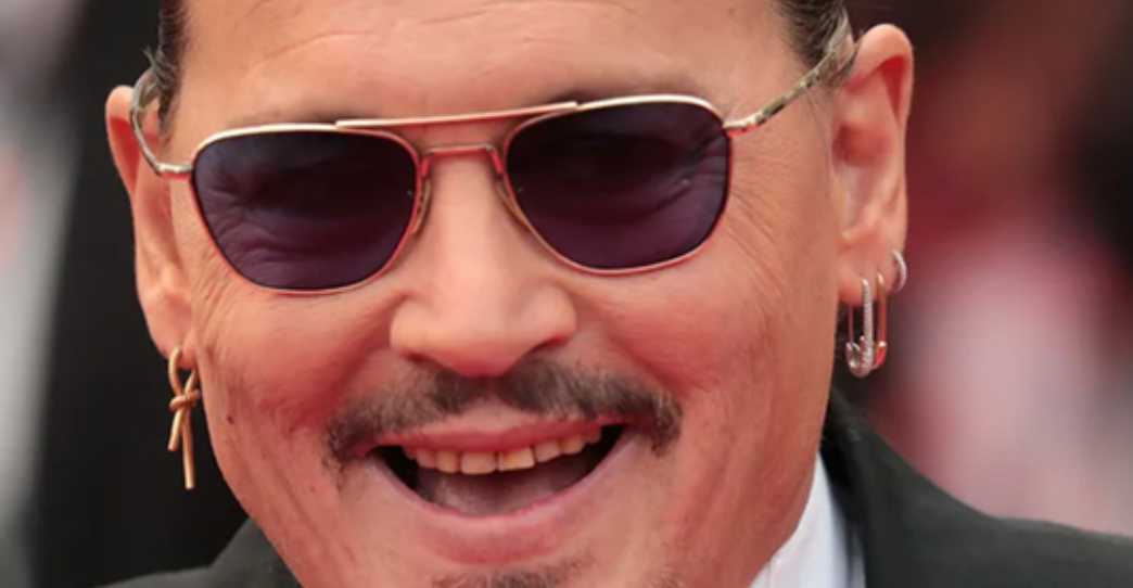 Johnny Depp Fans Are ‘Disgusted’ With His ‘Rotting’ Teeth At The Cannes