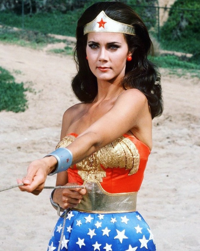 Lynda Carter, 71, Explains Why She Refuses Plastic Surgery: ‘I Am What I Am,’ she says