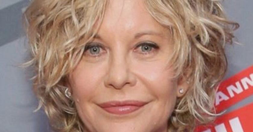 Meg Ryan Surfaces After 6-Month Hiatus, Leaving Fans Stunned by “Unrecognizable” Transformation